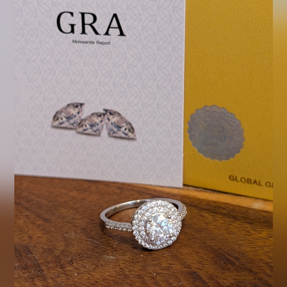 MOISSANITE 💍 1.0 CTW Ring